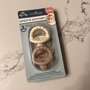 Itzy Ritzy Orthodontic Pacifier 2 pack